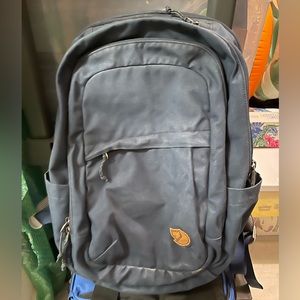 fjallraven back pack